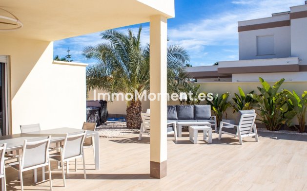 Wiederverkauf - Villa - Torrevieja - La Siesta