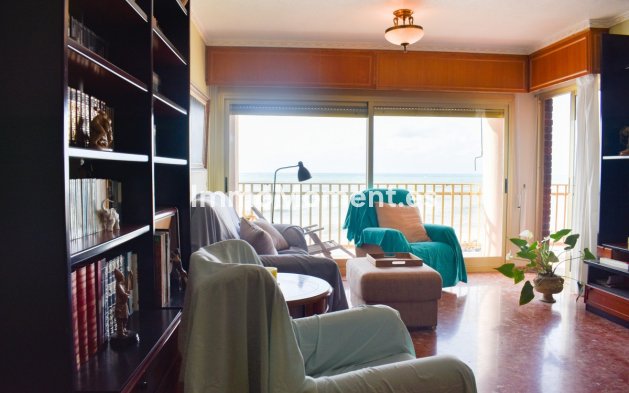 Wiederverkauf - Wohnung - Torrevieja - Torrevieja Centro