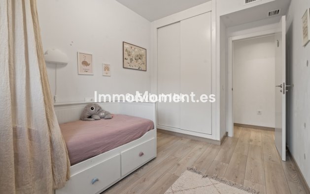 Reventa - Apartamento - Estepona  - Estepona Centro