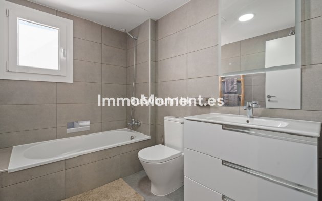 Reventa - Apartamento - Estepona  - Estepona Centro