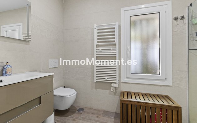 Wiederverkauf - Villa - Marbella - Guadalmina Alta