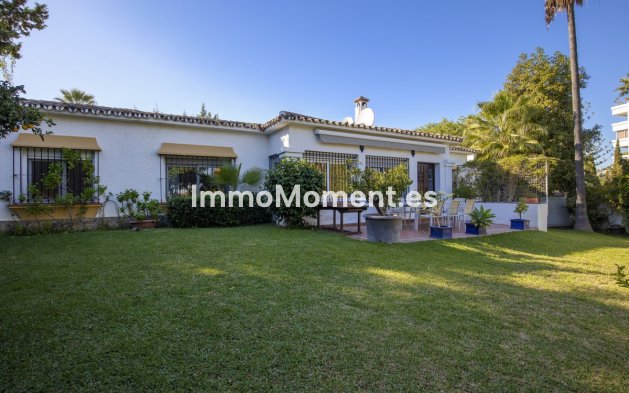 Wiederverkauf - Villa - Marbella - Guadalmina Alta