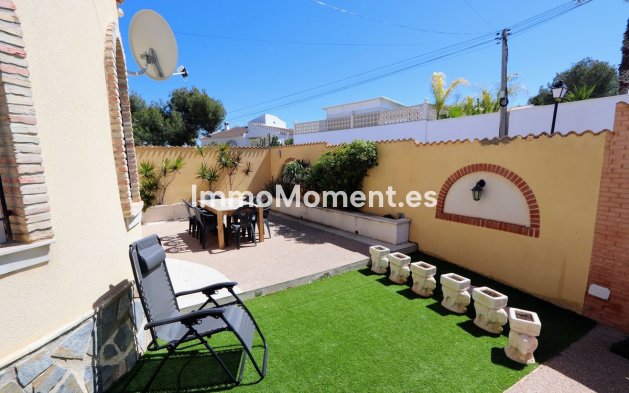 Revente - Villa - Orihuela - Villamartin
