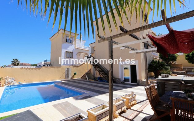 Revente - Villa - Orihuela - Villamartin