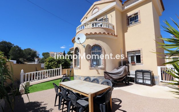 Revente - Villa - Orihuela - Villamartin