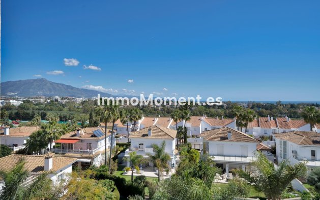 Wiederverkauf - Wohnung - Estepona  - Estepona Centro