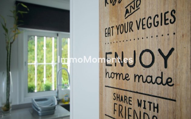 Wiederverkauf - Wohnung - Marbella - La Mairena