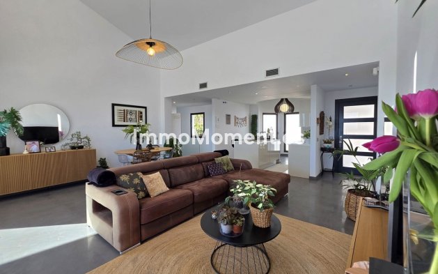 Revente - Villa - Estepona  - Estepona Centro