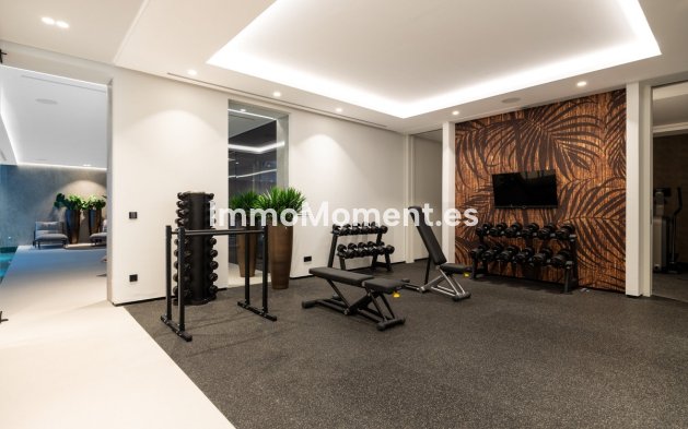 Revente - Villa - Benahavís - El Madroñal