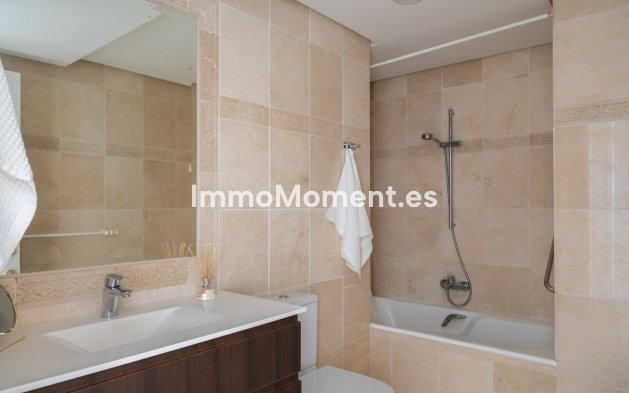 Wiederverkauf - Wohnung - Benalmadena - Benalmadena Centro