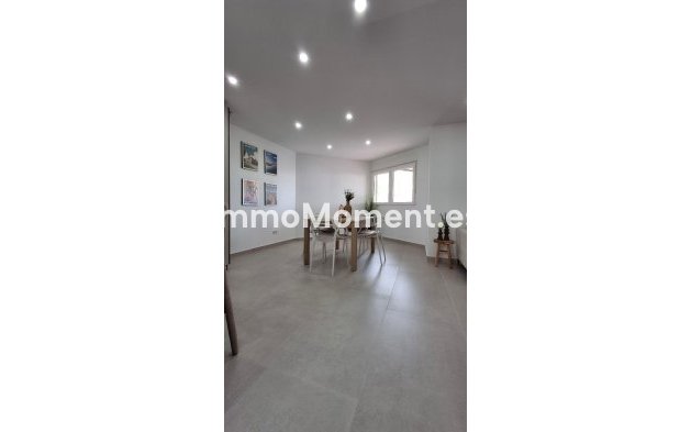 Wiederverkauf - Wohnung - Torrevieja - Torrevieja Centro