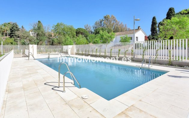 Revente - Appartement - Marbella - Elviria