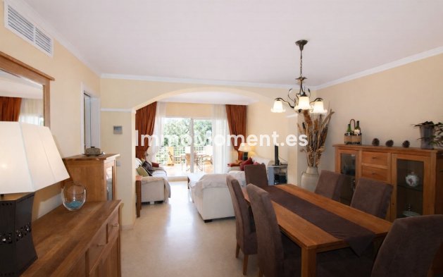 Wiederverkauf - Wohnung - Marbella - Elviria
