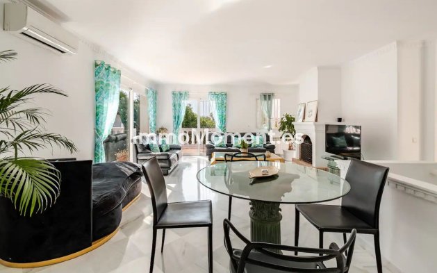 Wiederverkauf - Villa - Marbella - Nagüeles