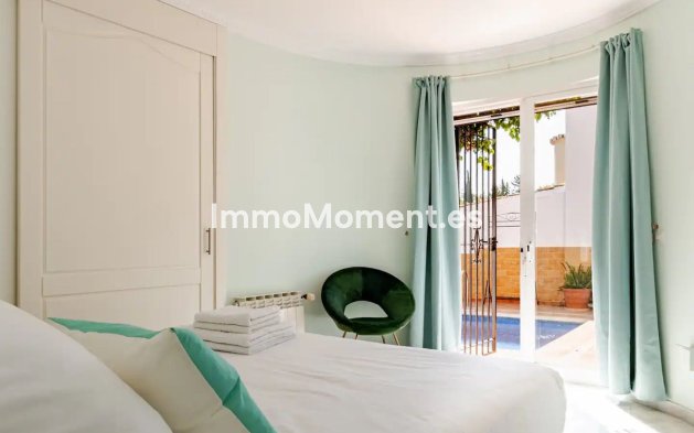 Wiederverkauf - Villa - Marbella - Nagüeles