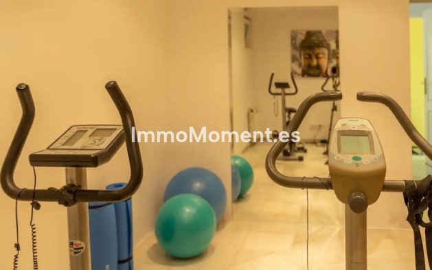 Wiederverkauf - Villa - Marbella - Nagüeles