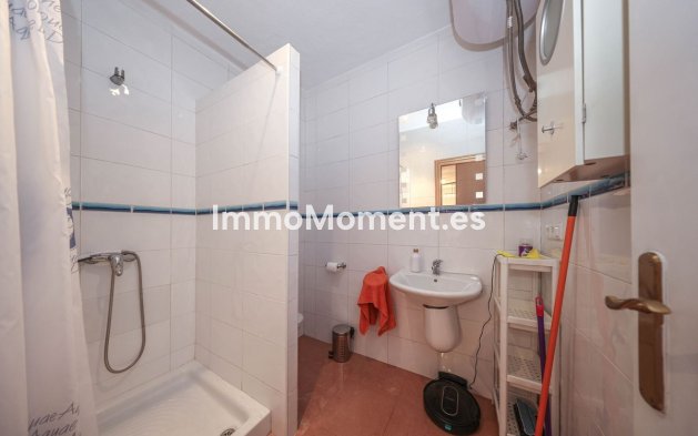 Revente - Maison mitoyenne - Intérieur                       - Guaro