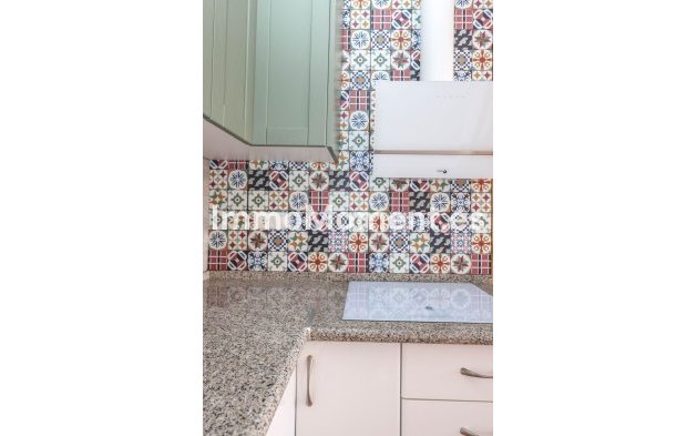 Revente - Maison mitoyenne - Intérieur                       - Guaro