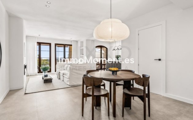 Resale - Apartment - Benahavís - Benahavís Centro