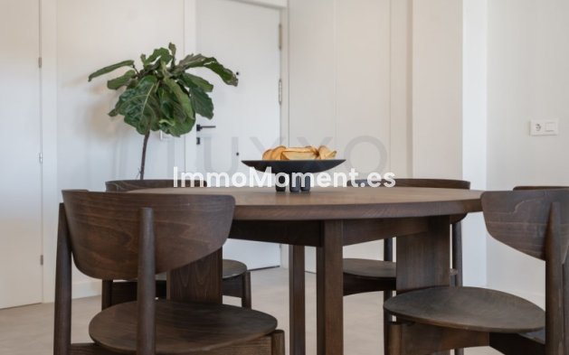 Resale - Apartment - Benahavís - Benahavís Centro