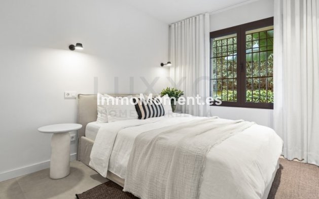 Resale - Apartment - Benahavís - Benahavís Centro