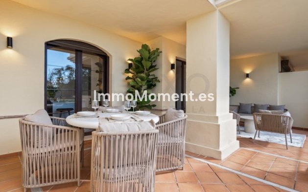 Resale - Apartment - Benahavís - Benahavís Centro