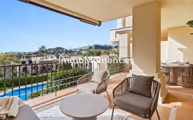 Resale - Apartment - Benahavís - Benahavís Centro