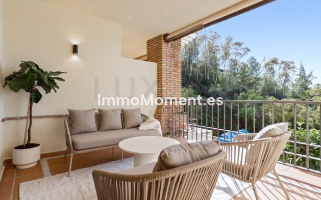 Resale - Apartment - Benahavís - Benahavís Centro