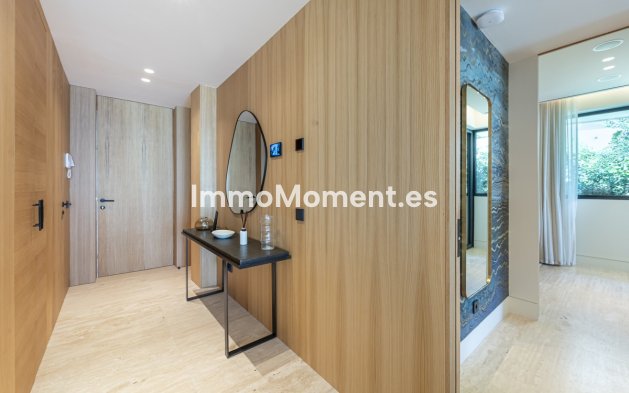 Wiederverkauf - Wohnung - Estepona  - Estepona Centro