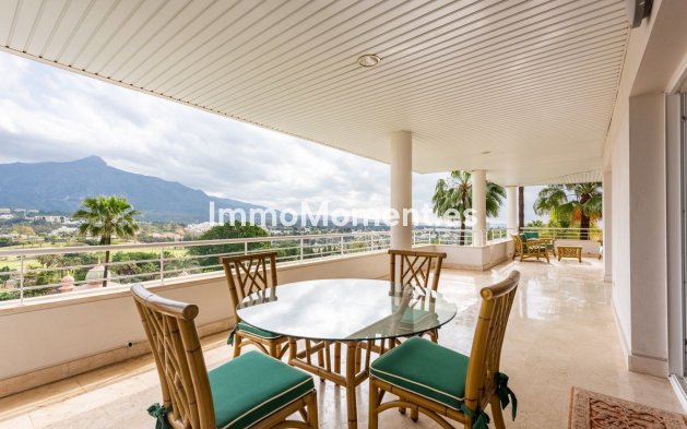 Wiederverkauf - Wohnung - Marbella - Nueva Andalucía