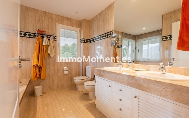 Wiederverkauf - Wohnung - Marbella - Nueva Andalucía