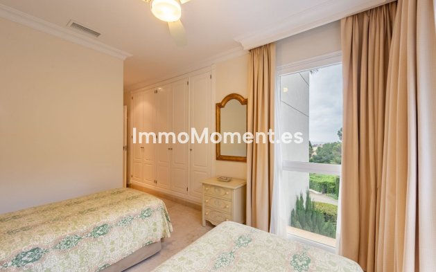 Wiederverkauf - Wohnung - Marbella - Nueva Andalucía