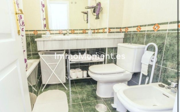 Wiederverkauf - Wohnung -   Inländisch - Alhaurín el Grande Centro