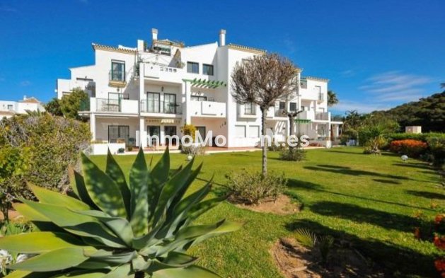 Wiederverkauf - Wohnung -   Inländisch - Alhaurín el Grande Centro