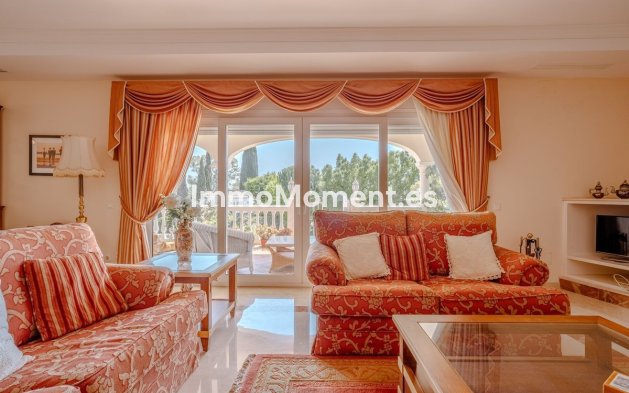 Reventa - Villa independiente - Estepona  - New Golden Mile