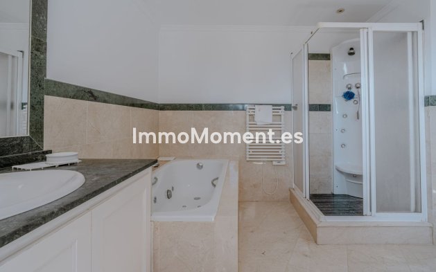 Reventa - Villa independiente - Estepona  - New Golden Mile