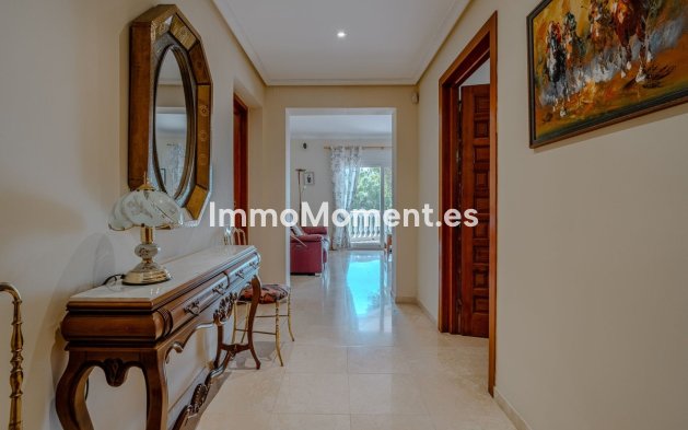 Reventa - Villa independiente - Estepona  - New Golden Mile