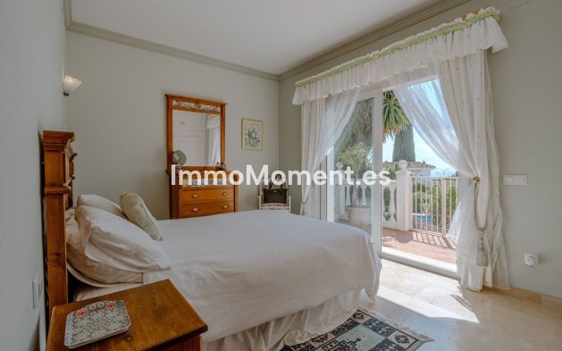 Reventa - Villa independiente - Estepona  - New Golden Mile