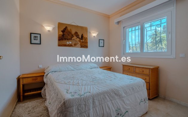 Reventa - Villa independiente - Estepona  - New Golden Mile
