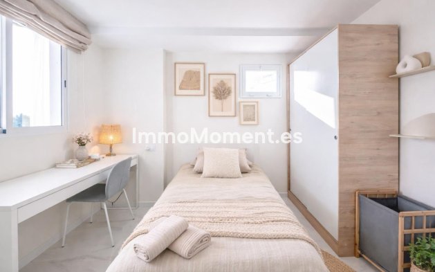 Wiederverkauf - Wohnung - Estepona  - Atalaya