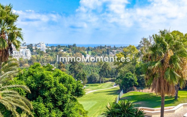 Wiederverkauf - Wohnung - Estepona  - Atalaya