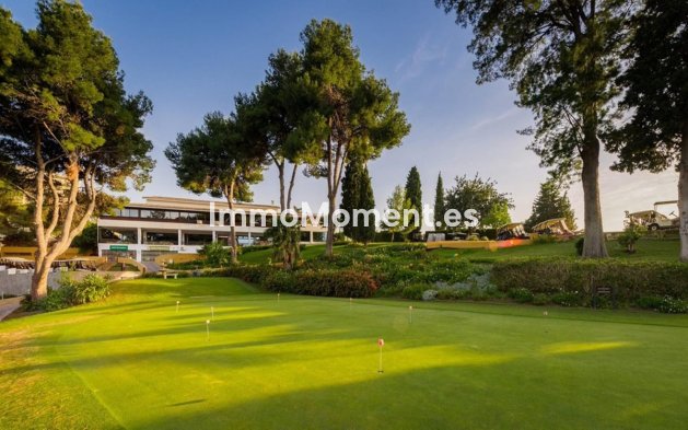 Wiederverkauf - Wohnung - Estepona  - Atalaya