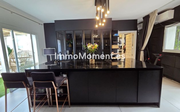 Revente - Maison mitoyenne - Marbella - Nueva Andalucía