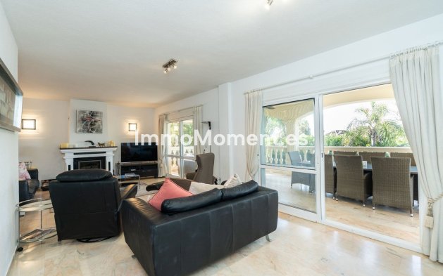 Resale - Villa - Marbella - Marbesa