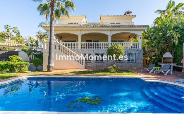 Resale - Villa - Marbella - Marbesa