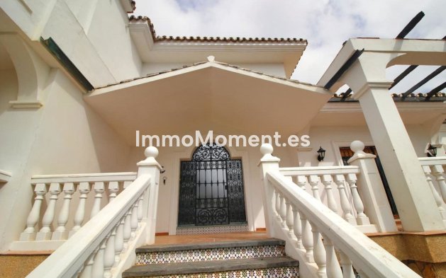 Revente - Villa - Benalmadena - Benalmadena Centro