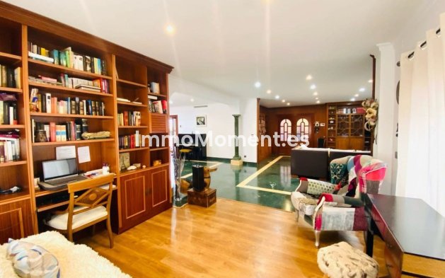 Revente - Villa - Benalmadena - Benalmadena Centro