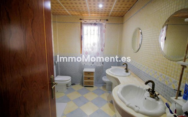 Revente - Villa - Benalmadena - Benalmadena Centro