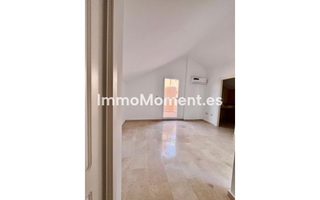 Wiederverkauf - Wohnung - Marbella - Elviria