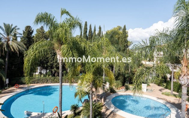 Wiederverkauf - Wohnung - Marbella - Nueva Andalucía